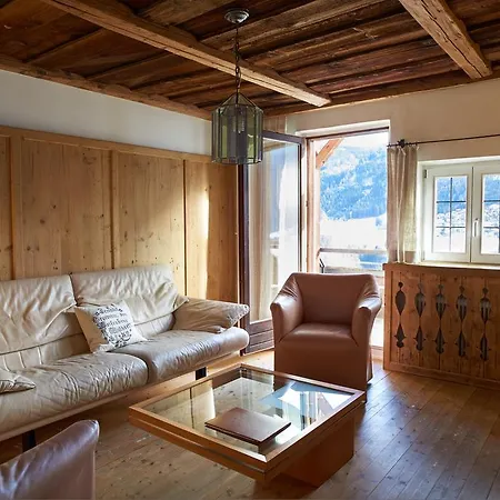 Greier Apartment *