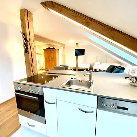 Greier Apartment *